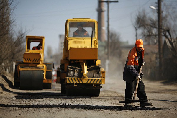 Челябинские дороги начнут ремонтировать в середине марта