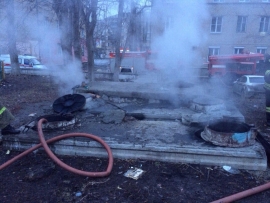 В Челябинске в канализационном колодце сгорел бомж.