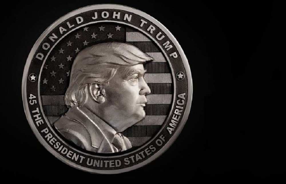 Трамп изображен на монете-медали, выпущенной в Златоусте