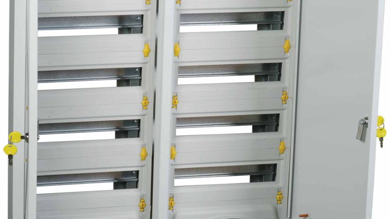 Шкаф электрический встраиваемый металлический: надежность, безопасность и удобство